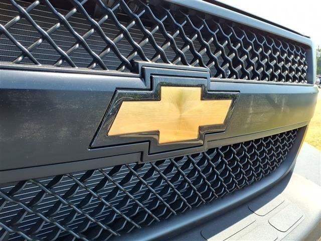 2026 Chevrolet Express Cargo 1WT