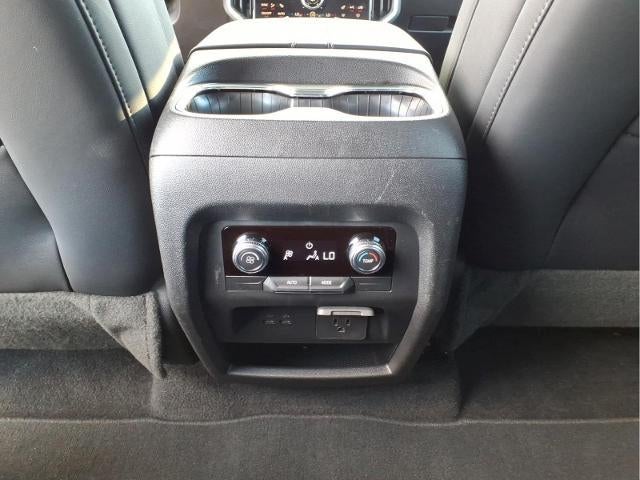 2026 GMC Acadia Elevation - Photo 6