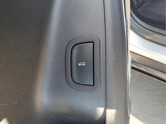 2026 GMC Acadia Elevation - Photo 9