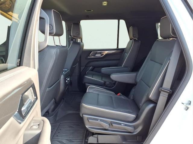 2025 GMC Yukon Elevation - Photo 4