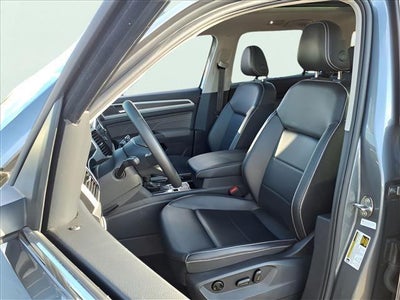 2022 Volkswagen Atlas 2.0T SE w/Technology