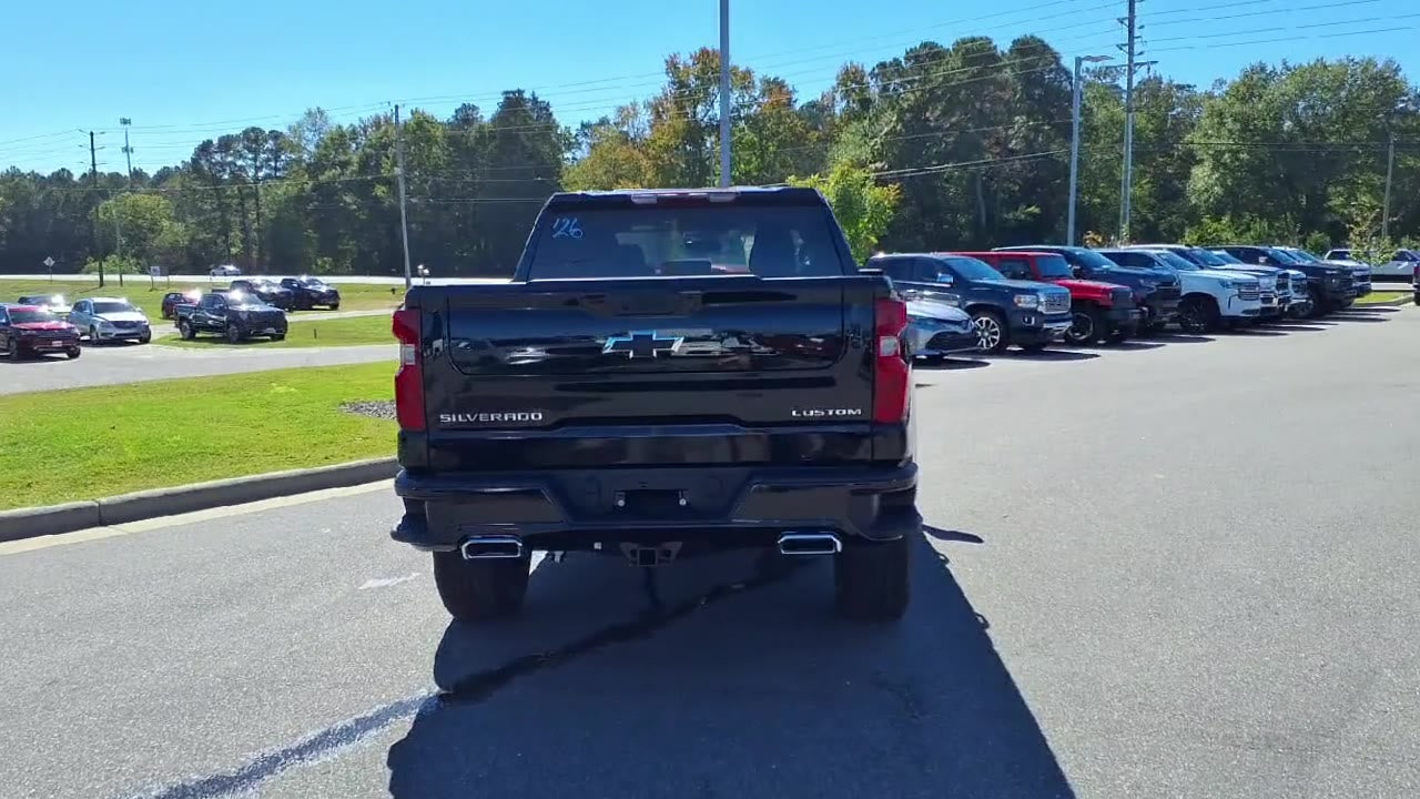2026 Chevrolet Silverado 1500 Custom Trail Boss
