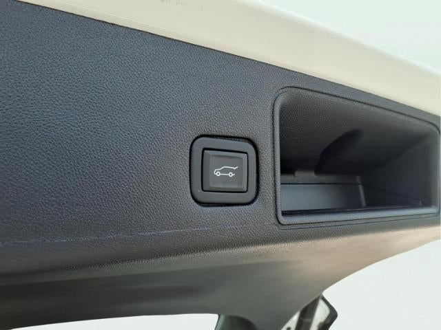 2024 GMC Terrain SLE - Photo 26