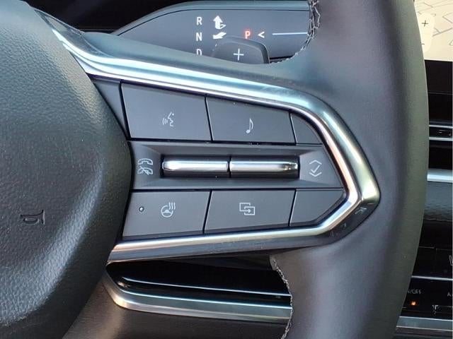 2027 Chevrolet Equinox LT - Photo 17