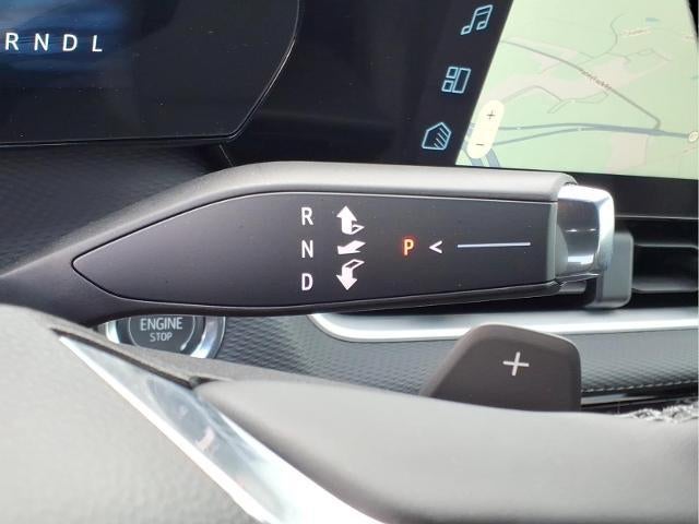 2027 Chevrolet Equinox LT - Photo 12