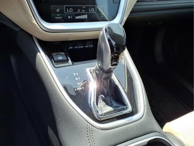 2025 Subaru Outback Limited - Photo 15