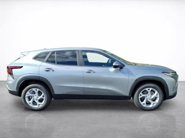 2026 Chevrolet Trax LS - Photo 24