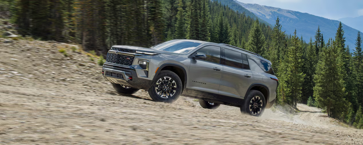 2025 Chevrolet Traverse Trim